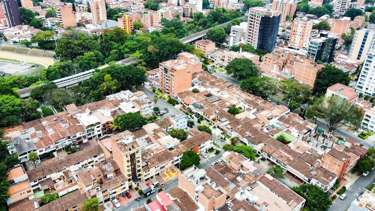 Quarto em Acomodações Particulares Descansa Y Explora Habitacion Privada En Medellin C Colômbia